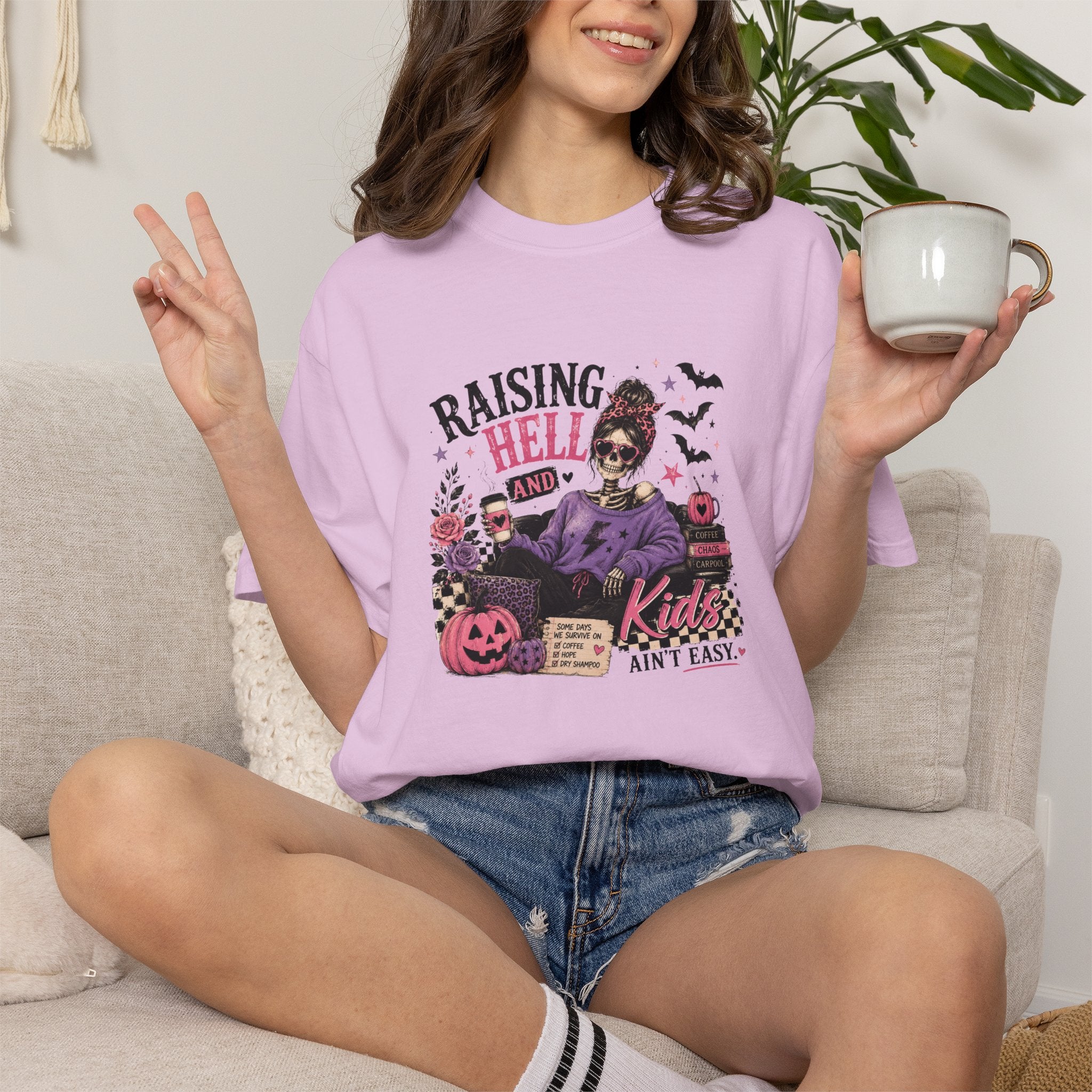 Raising hell - Dyed T-shirt