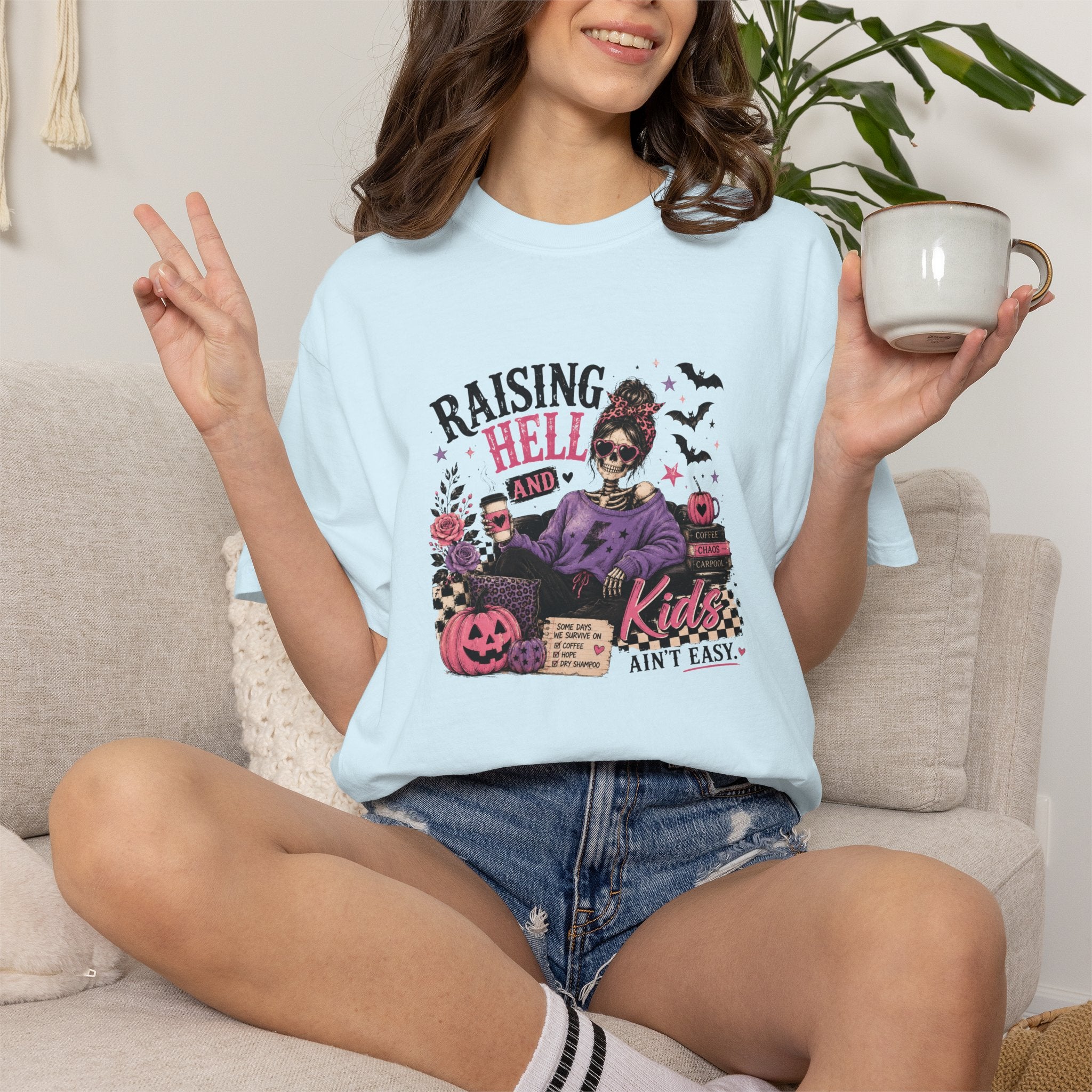Raising hell - Dyed T-shirt